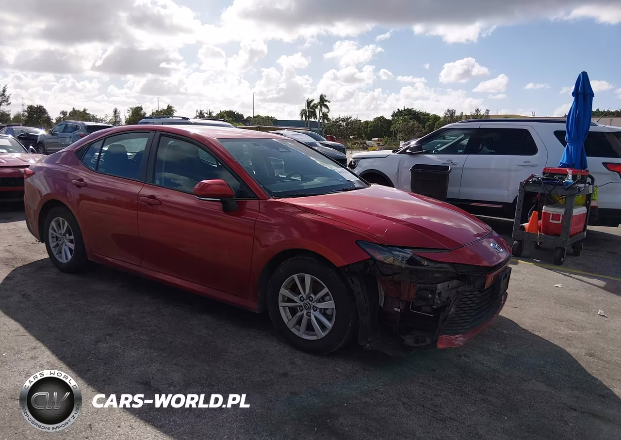 2025 Toyota Camry Le