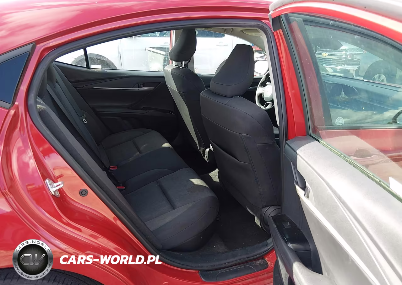 2025 Toyota Camry Le VIN:4T1DAACK2SU000283 - 8
