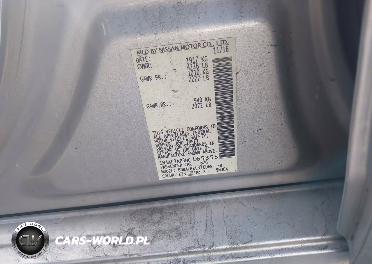 2017 Nissan Altima 2.5 Sr VIN:1N4AL3AP3HC165355 - 9