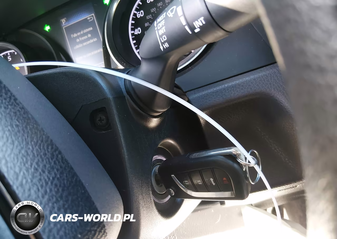 2018 Toyota Camry Le VIN:4T1B11HKXJU107032 - 11