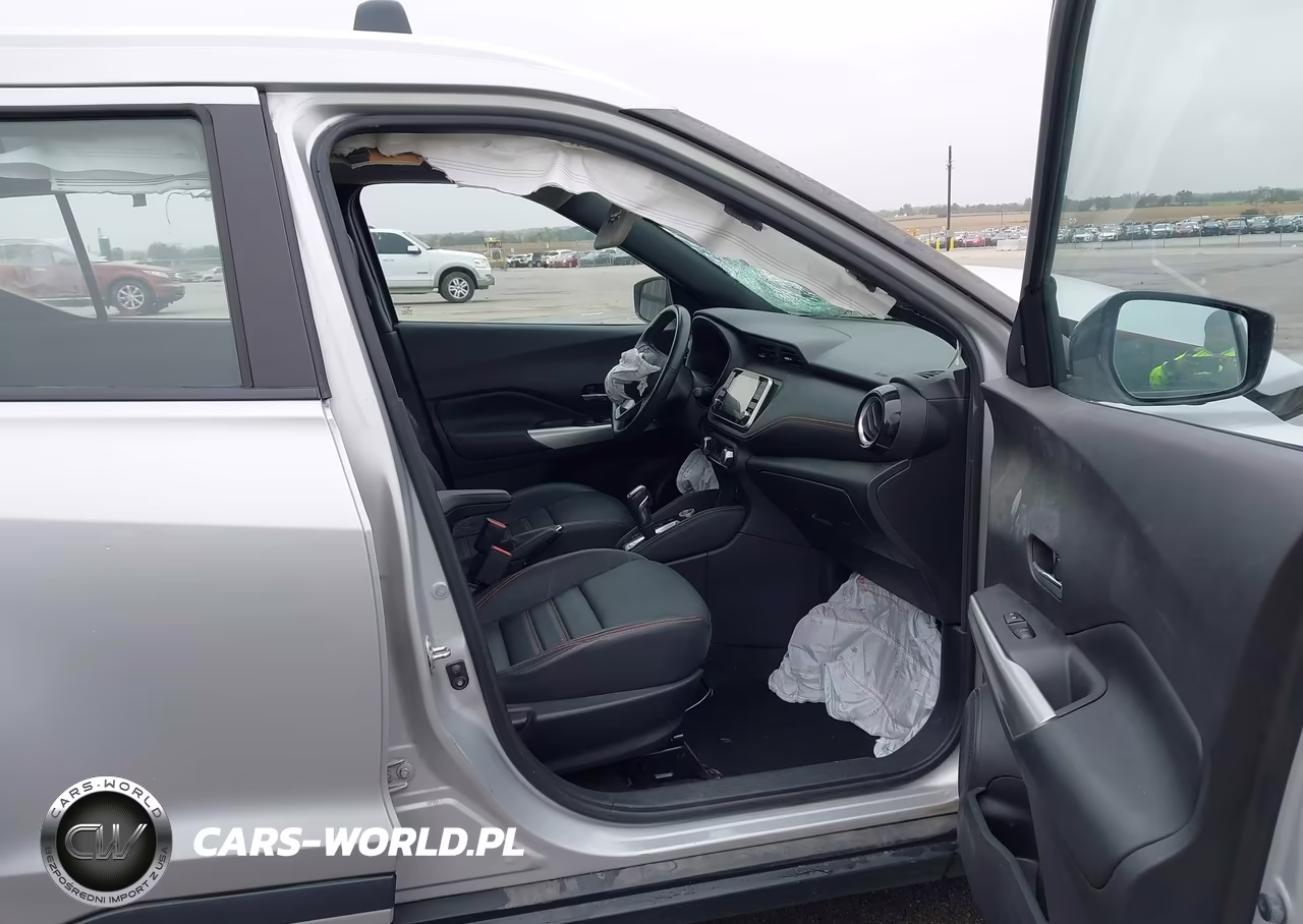 2020 Nissan Kicks Sr Xtronic Cvt VIN:3N1CP5DV4LL490061 - 5