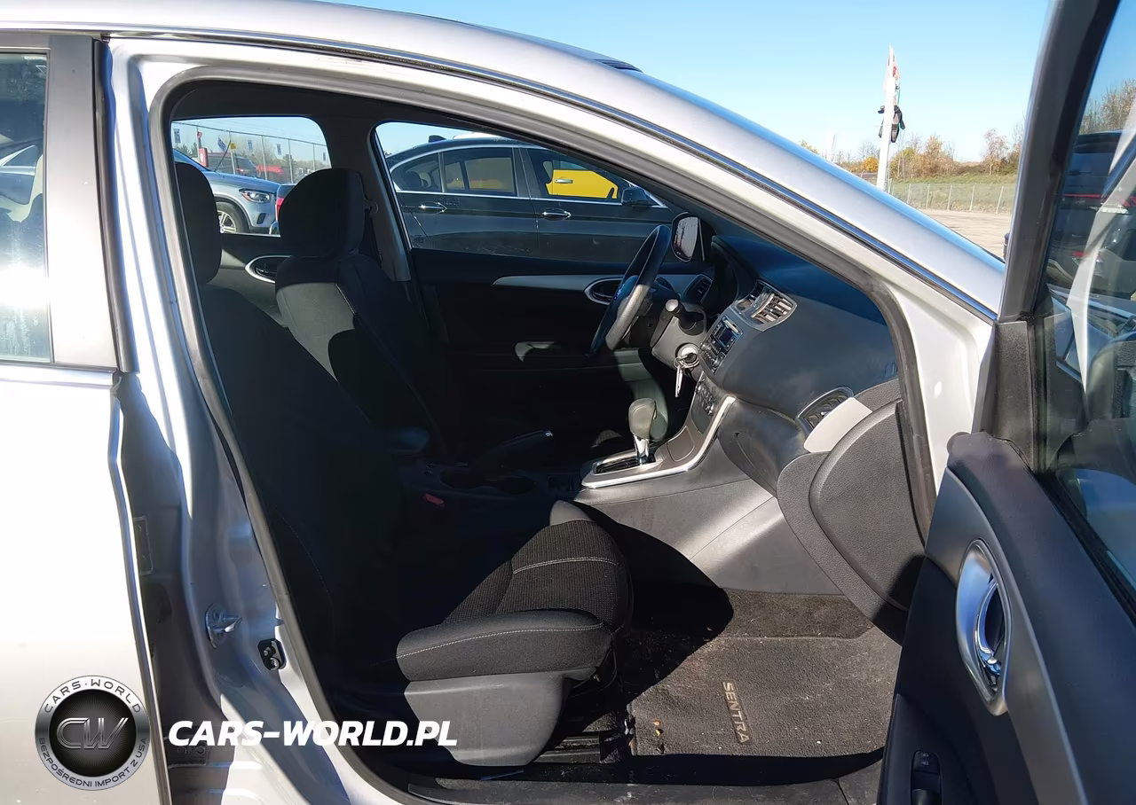 2015 Nissan Sentra S VIN:3N1AB7AP4FY300144 - 5
