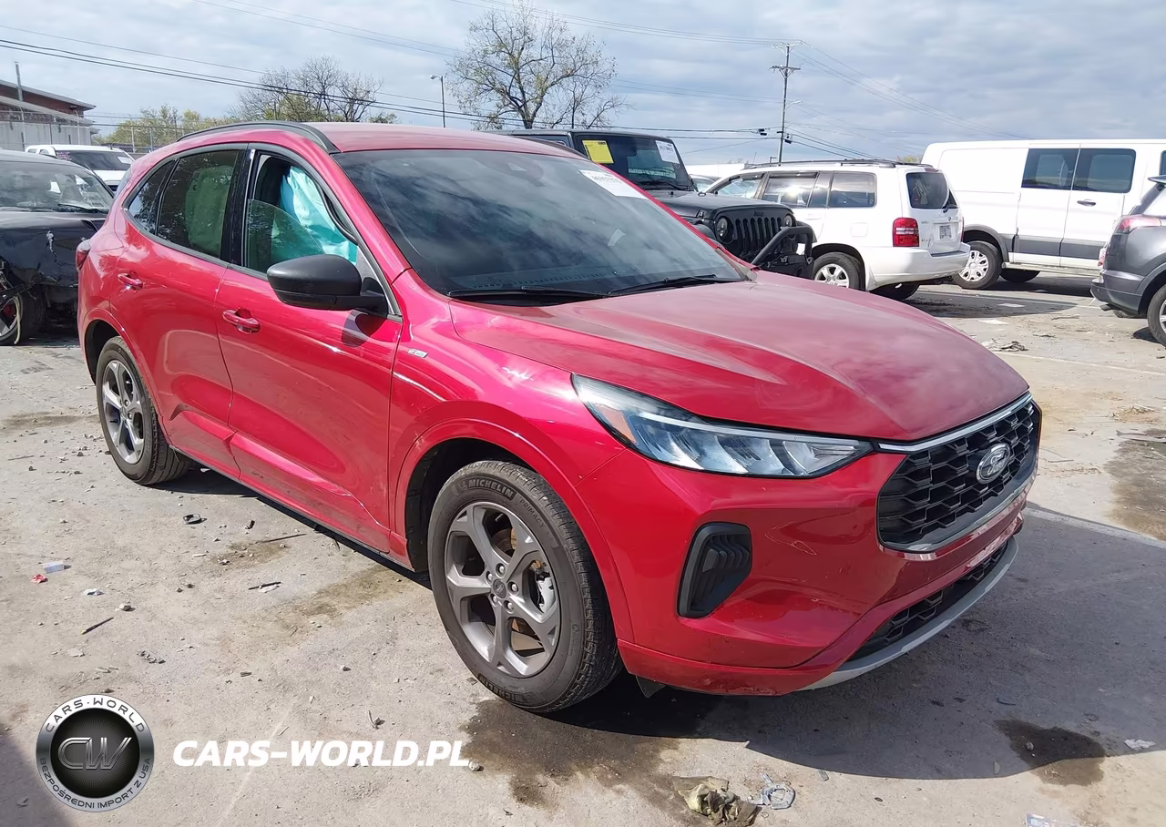 2024 Ford Escape St-Line