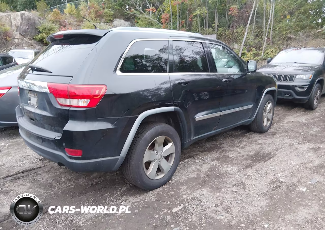 2012 Jeep Grand Cherokee Laredo VIN:1C4RJFAG1CC139916 - 4