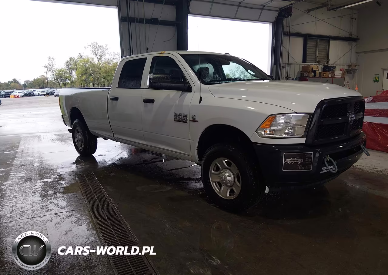 2017 Ram 3500 Tradesman 4X4 8' Box VIN:3C63R3GL2HG710519 - 1