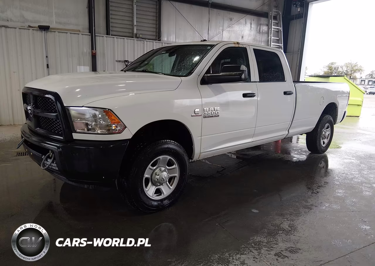 2017 Ram 3500 Tradesman 4X4 8' Box VIN:3C63R3GL2HG710519 - 2