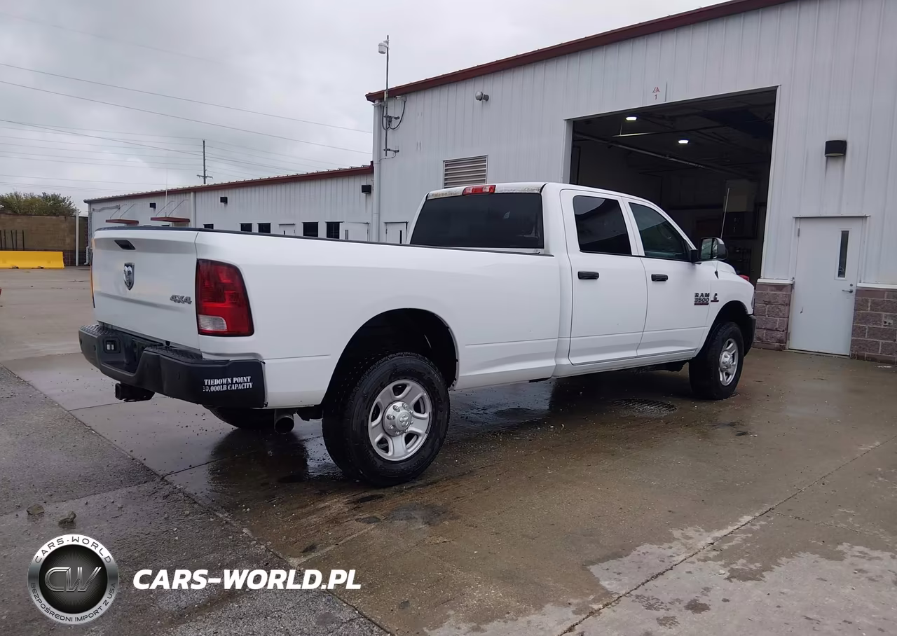 2017 Ram 3500 Tradesman 4X4 8' Box VIN:3C63R3GL8HG710511 - 4