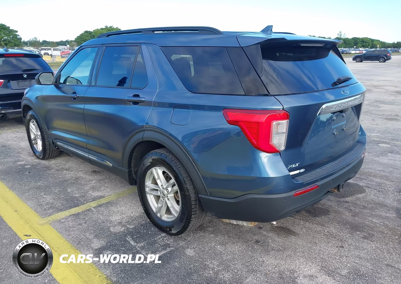 2020 Ford Explorer Xlt VIN:1FMSK8DH6LGB19986 - 3