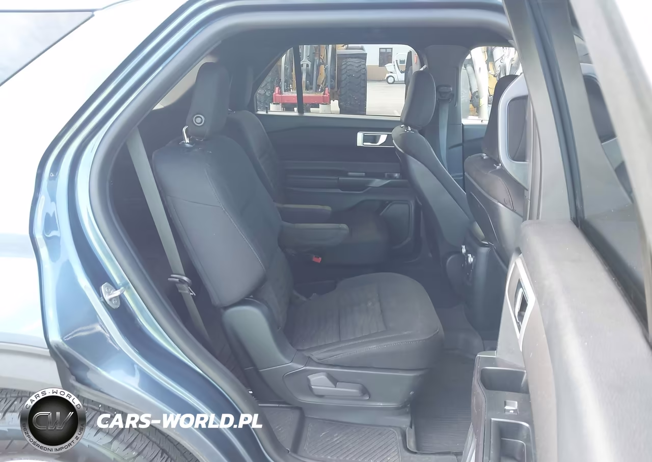 2020 Ford Explorer Xlt VIN:1FMSK8DH6LGB19986 - 8