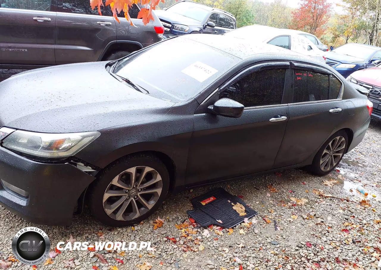 2015 Honda Accord Sport VIN:1HGCR2F55FA039401 - 14