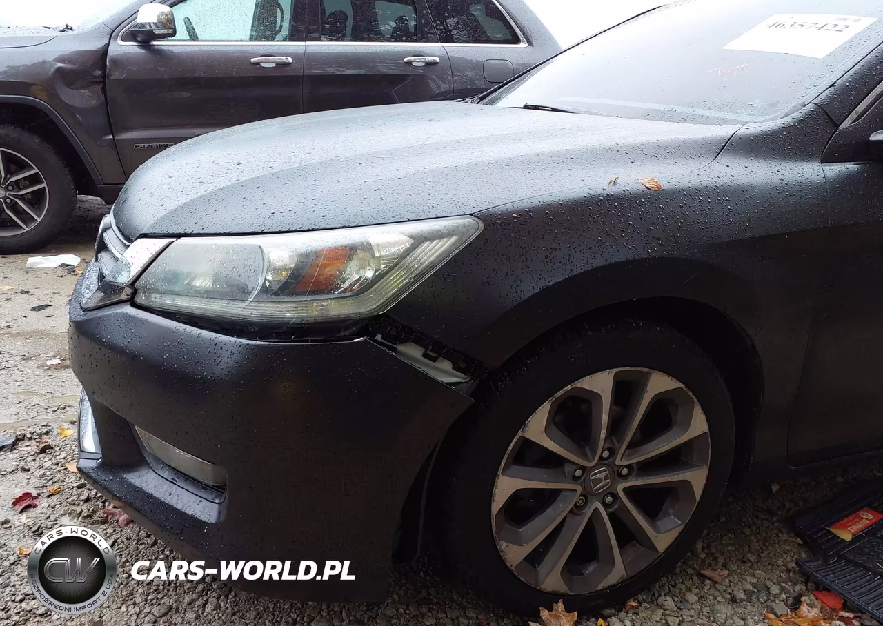 2015 Honda Accord Sport VIN:1HGCR2F55FA039401 - 20