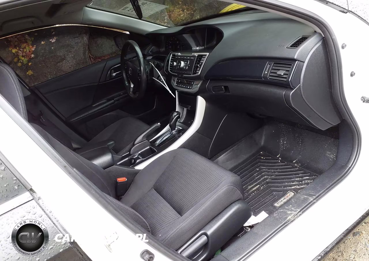 2015 Honda Accord Sport VIN:1HGCR2F55FA039401 - 5