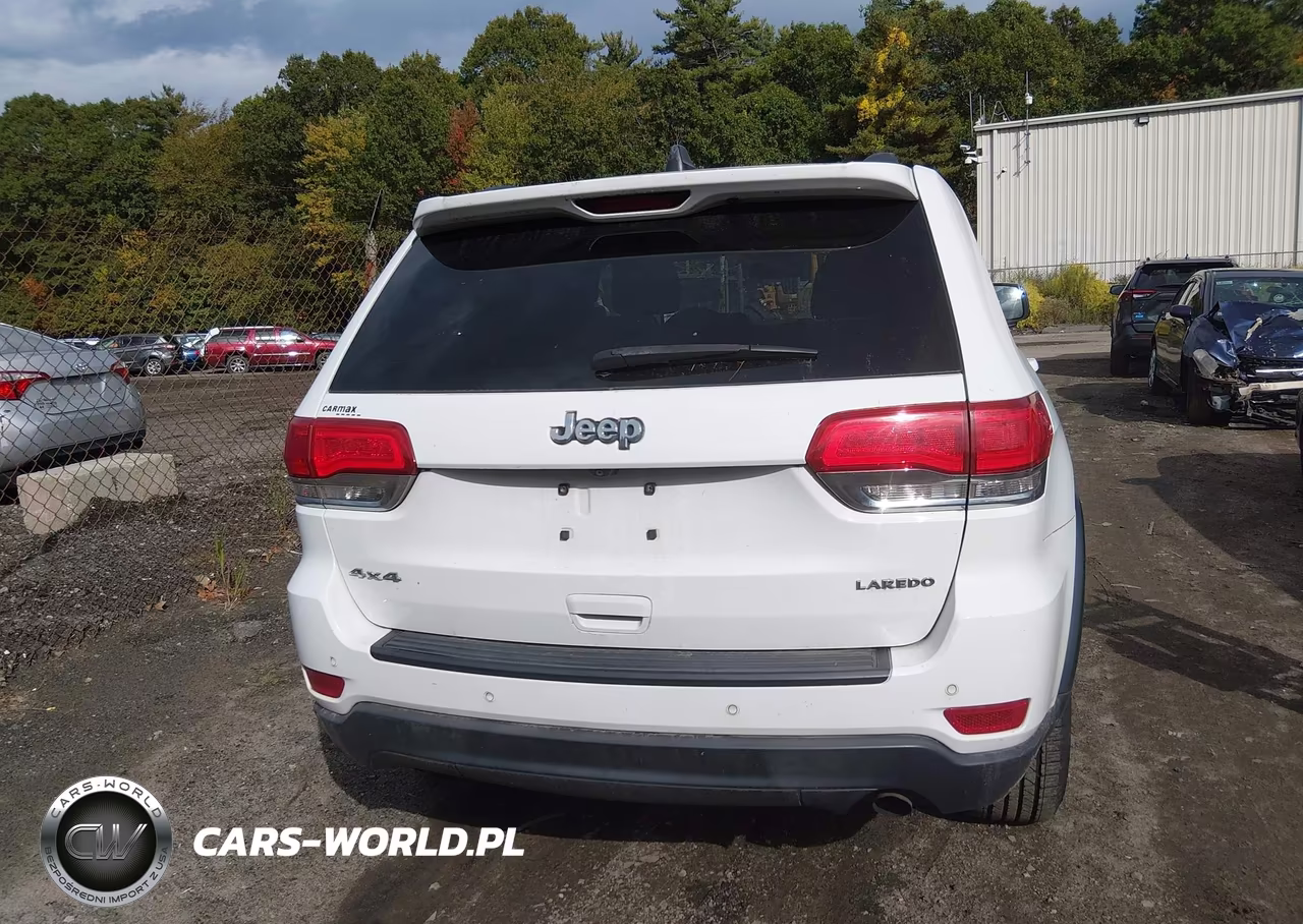 2016 Jeep Grand Cherokee Laredo VIN:1C4RJFAG4GC303410 - 16