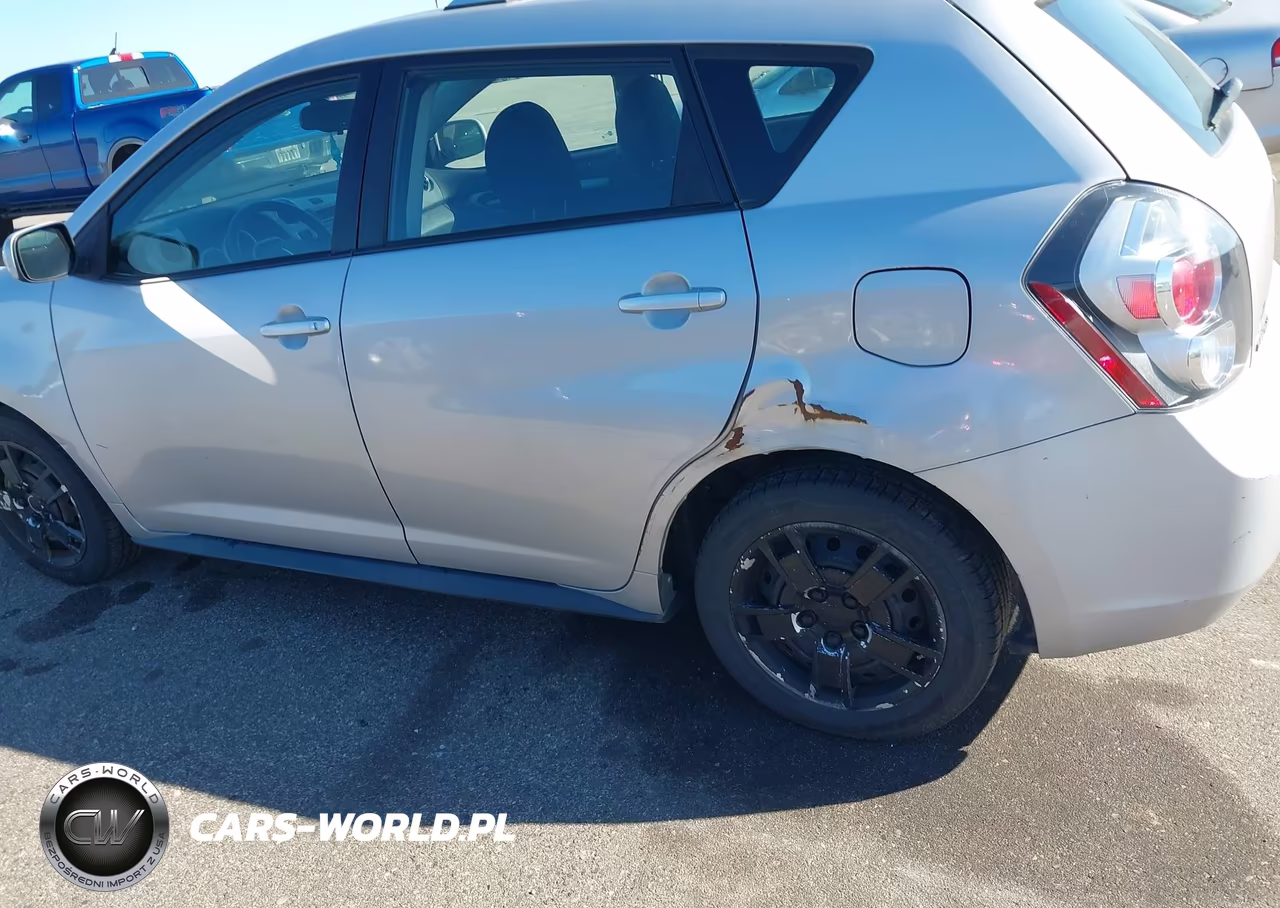 2010 Pontiac Vibe VIN:5Y2SM6E0XAZ405823 - 12