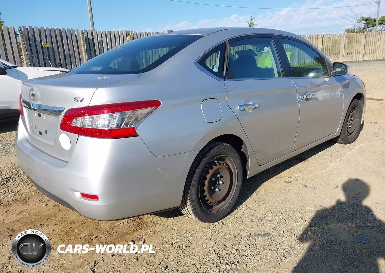 2015 Nissan Sentra Sv VIN:3N1AB7AP0FY381093 - 4