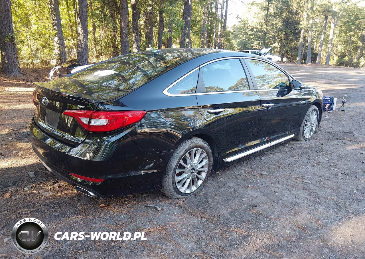 2015 Hyundai Sonata Limited VIN:5NPE34AF1FH062302 - 4