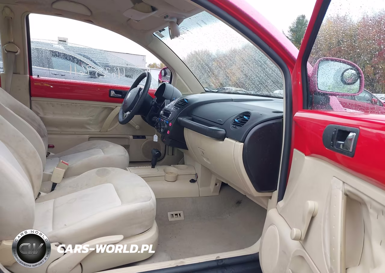 2000 Volkswagen New Beetle Gl VIN:3VWBC21C9YM435688 - 5