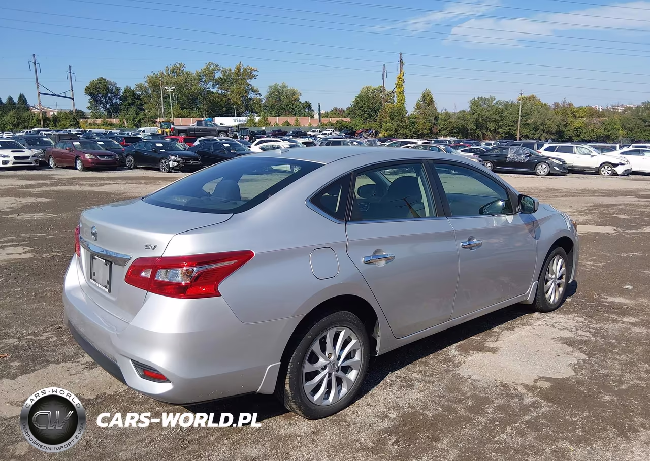 2019 Nissan Sentra Sv VIN:3N1AB7AP4KY439846 - 4