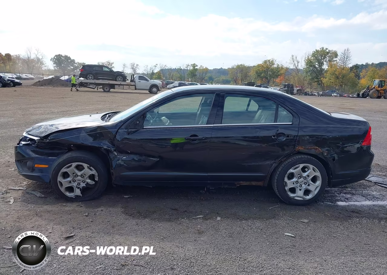 2011 Ford Fusion Se VIN:3FAHP0HA4BR126544 - 14