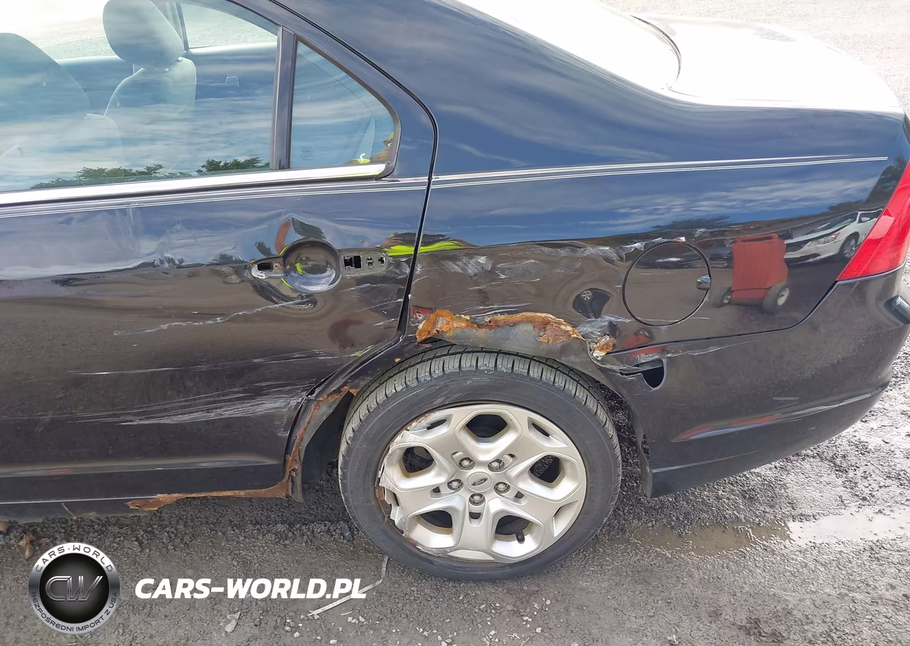 2011 Ford Fusion Se VIN:3FAHP0HA4BR126544 - 19