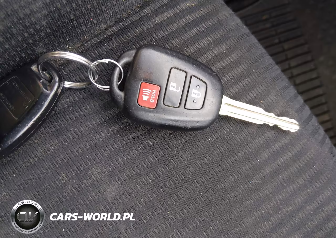 2015 Toyota Rav4 Xle VIN:2T3RFREVXFW334703 - 11