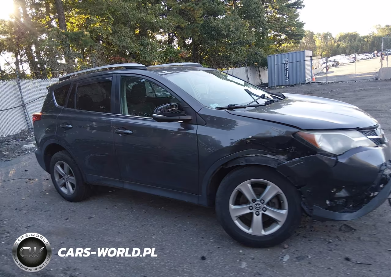 2015 Toyota Rav4 Xle VIN:2T3RFREVXFW334703 - 13
