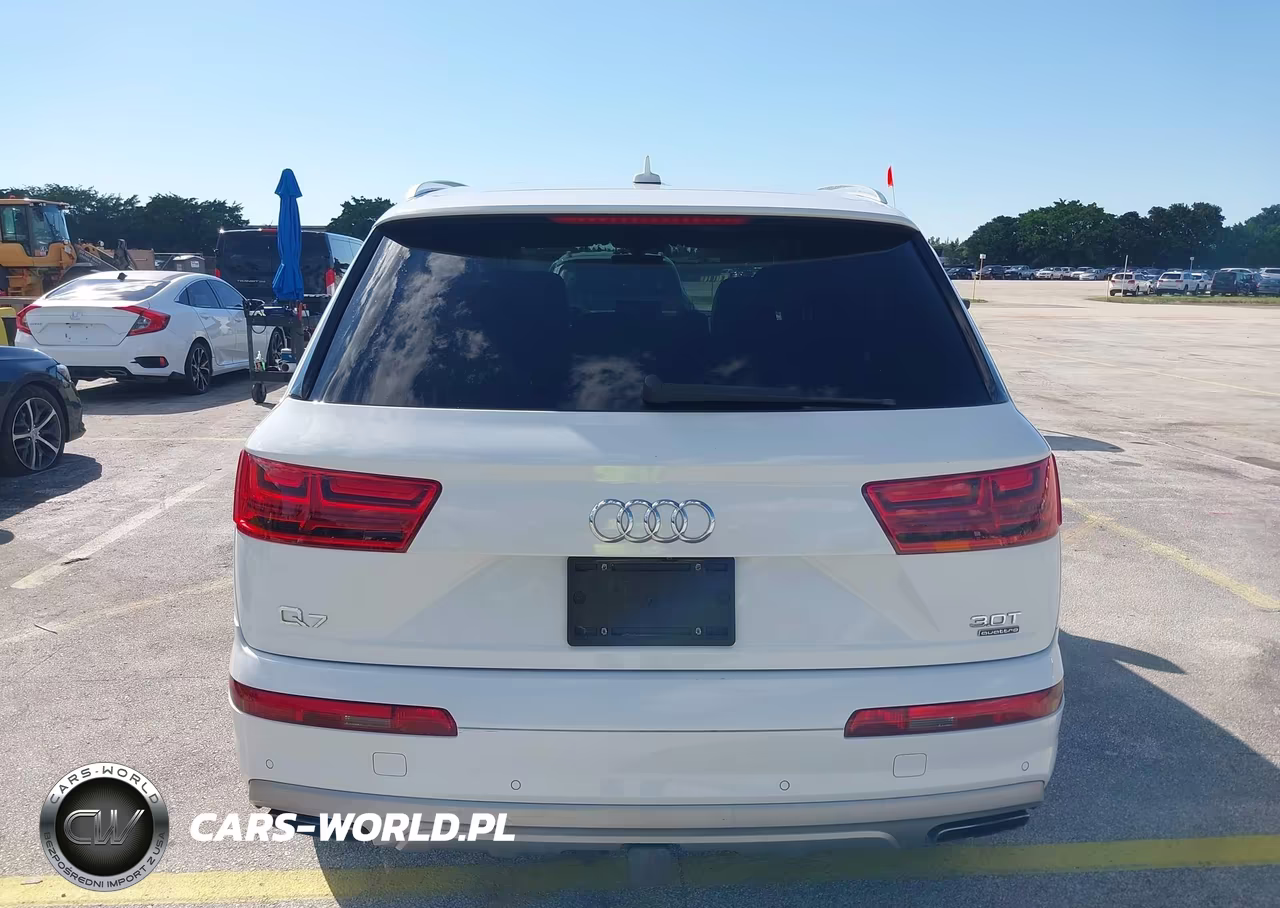 2018 Audi Q7 3.0T Premium VIN:WA1VAAF78JD034768 - 16