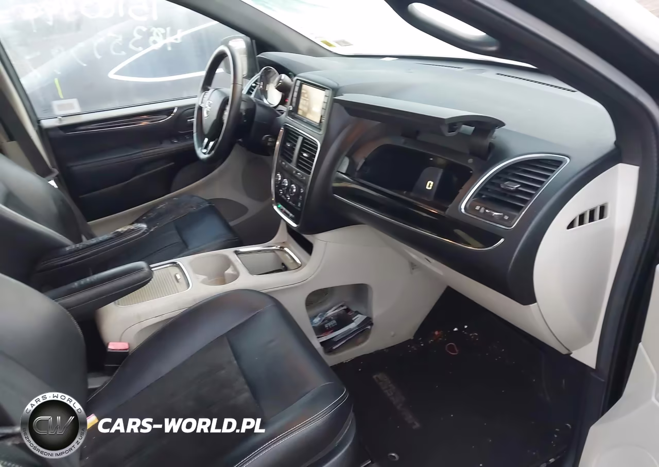 2017 Dodge Grand Caravan Sxt VIN:2C4RDGCG7HR750056 - 5