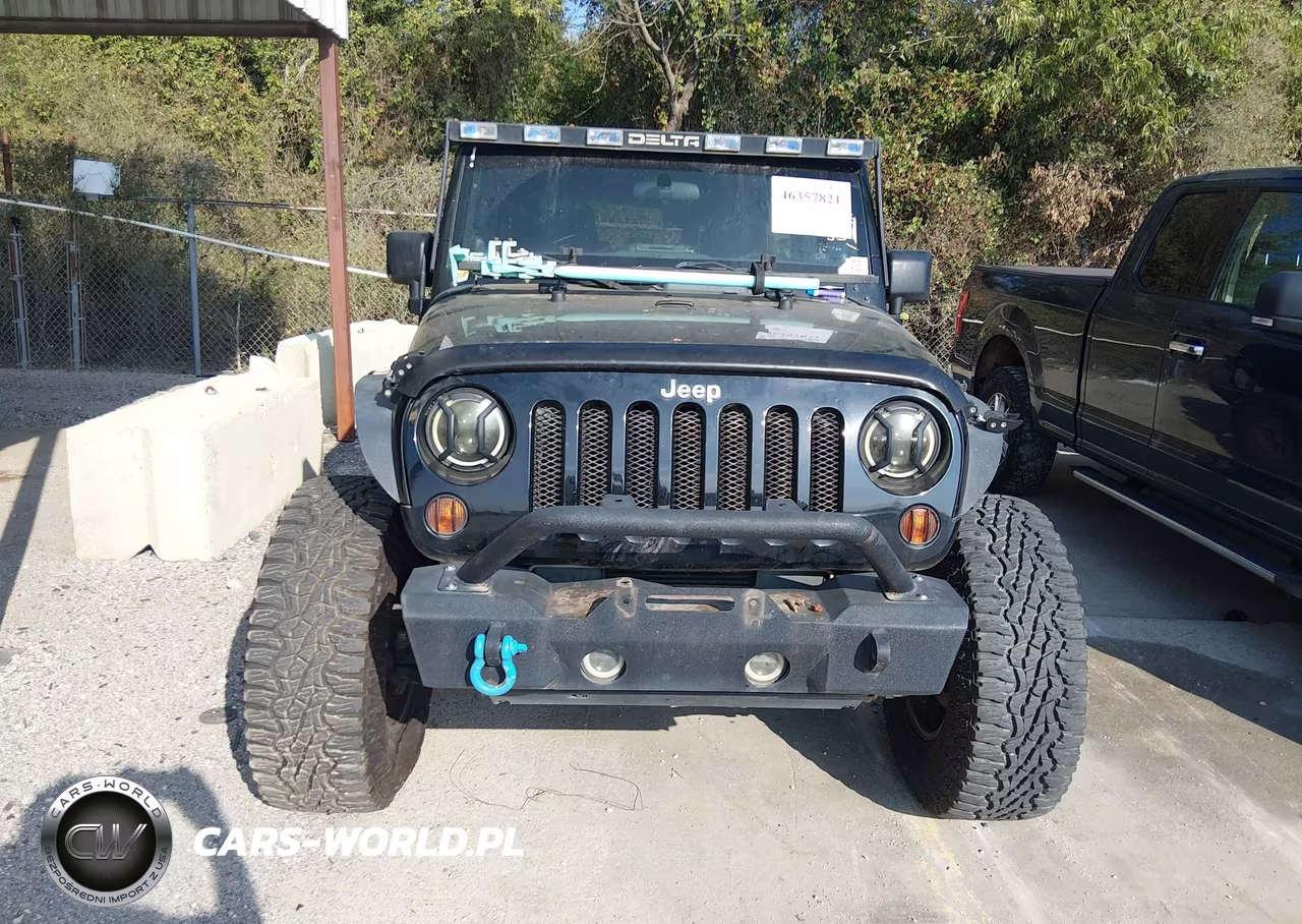 2011 Jeep Wrangler Unlimited 70Th Anniversary VIN:1J4HA7H10BL610191 - 12