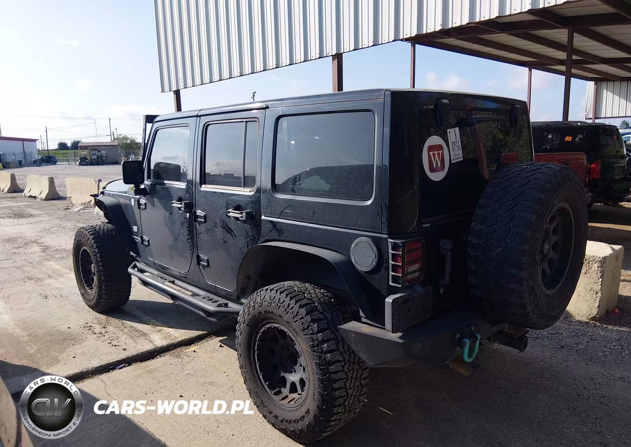 2011 Jeep Wrangler Unlimited 70Th Anniversary VIN:1J4HA7H10BL610191 - 14