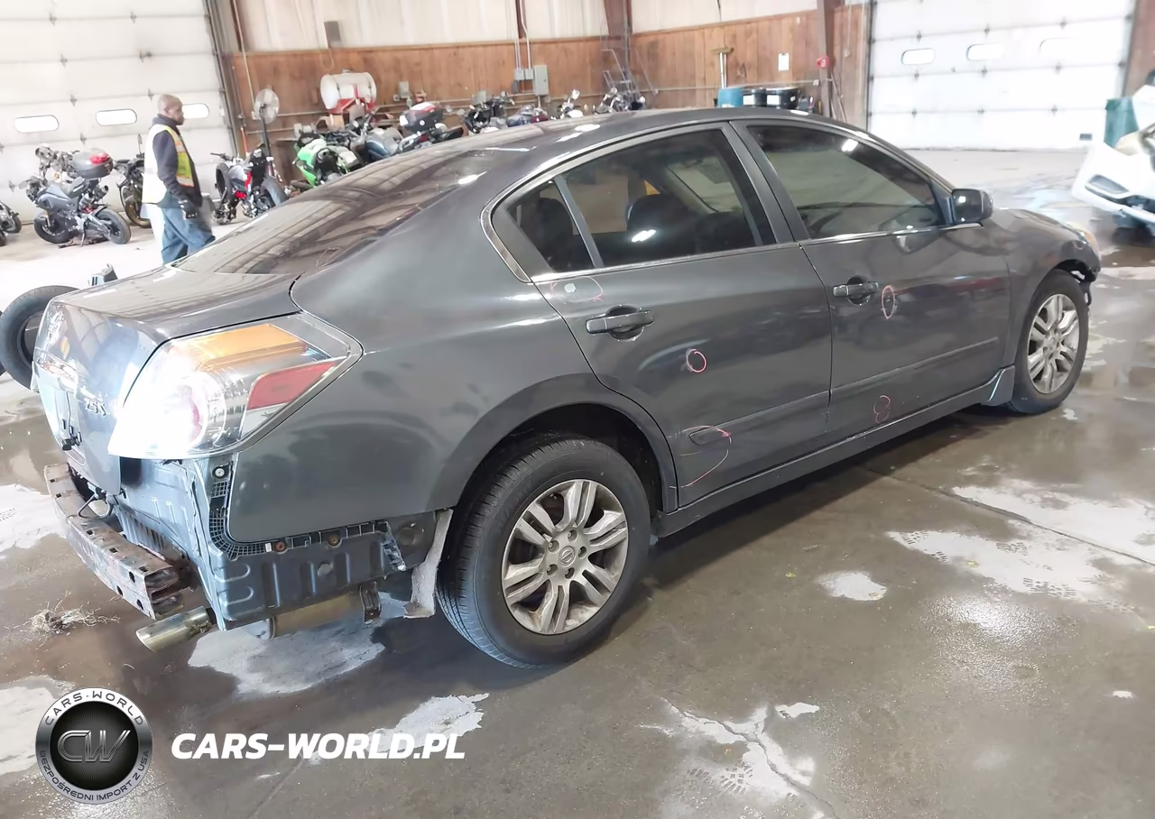 2012 Nissan Altima 2.5 S VIN:1N4AL2AP0CN573092 - 4