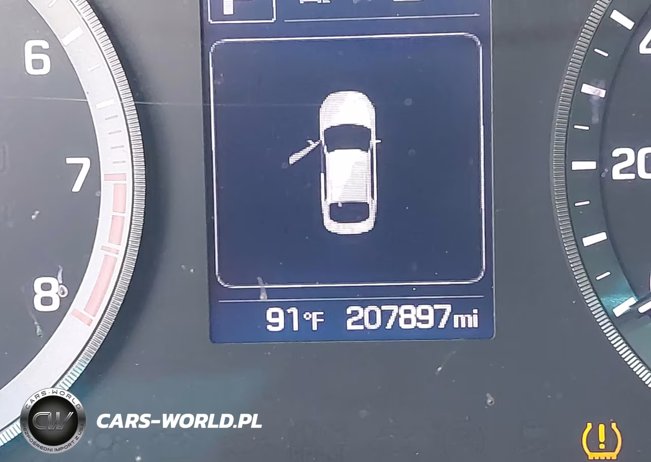 2016 Hyundai Sonata Sport VIN:5NPE34AF0GH403156 - 7