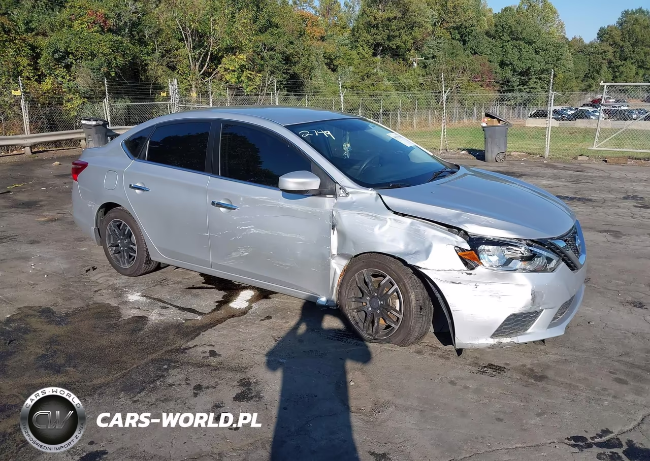 2018 Nissan Sentra S – zdjęcie 1 z 16