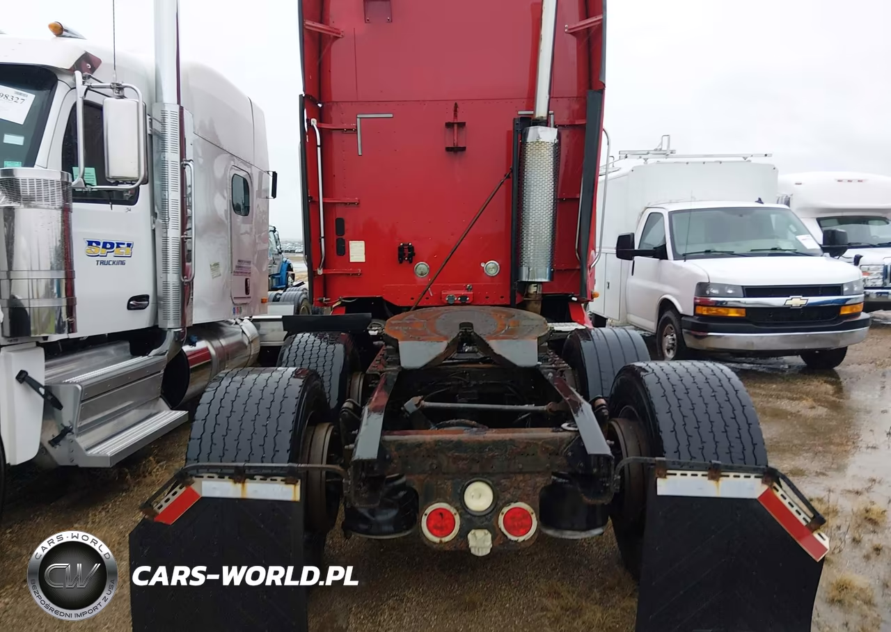 2007 Freightliner Conventional St120 VIN:1FUJBBAV27LY53053 - 19