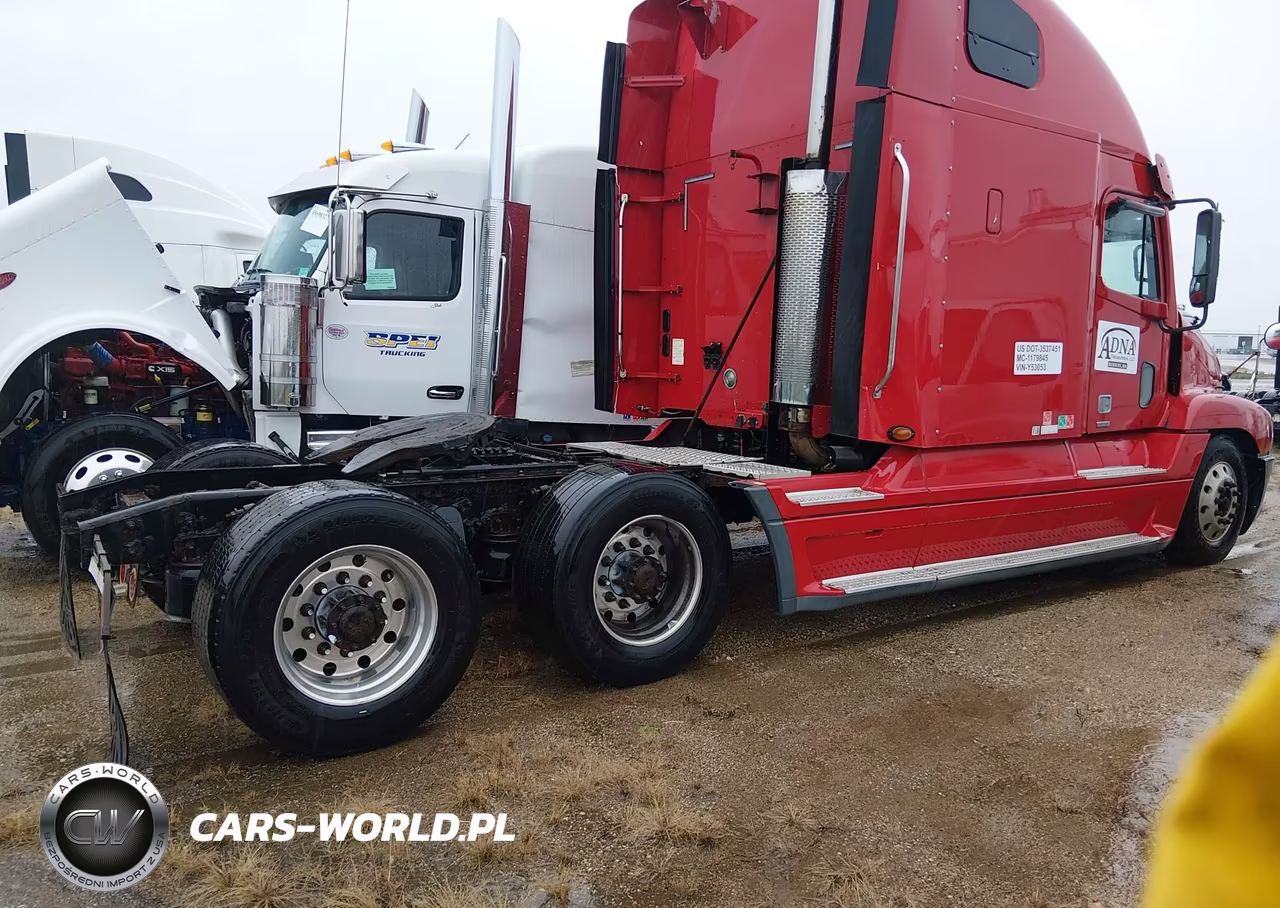 2007 Freightliner Conventional St120 VIN:1FUJBBAV27LY53053 - 4
