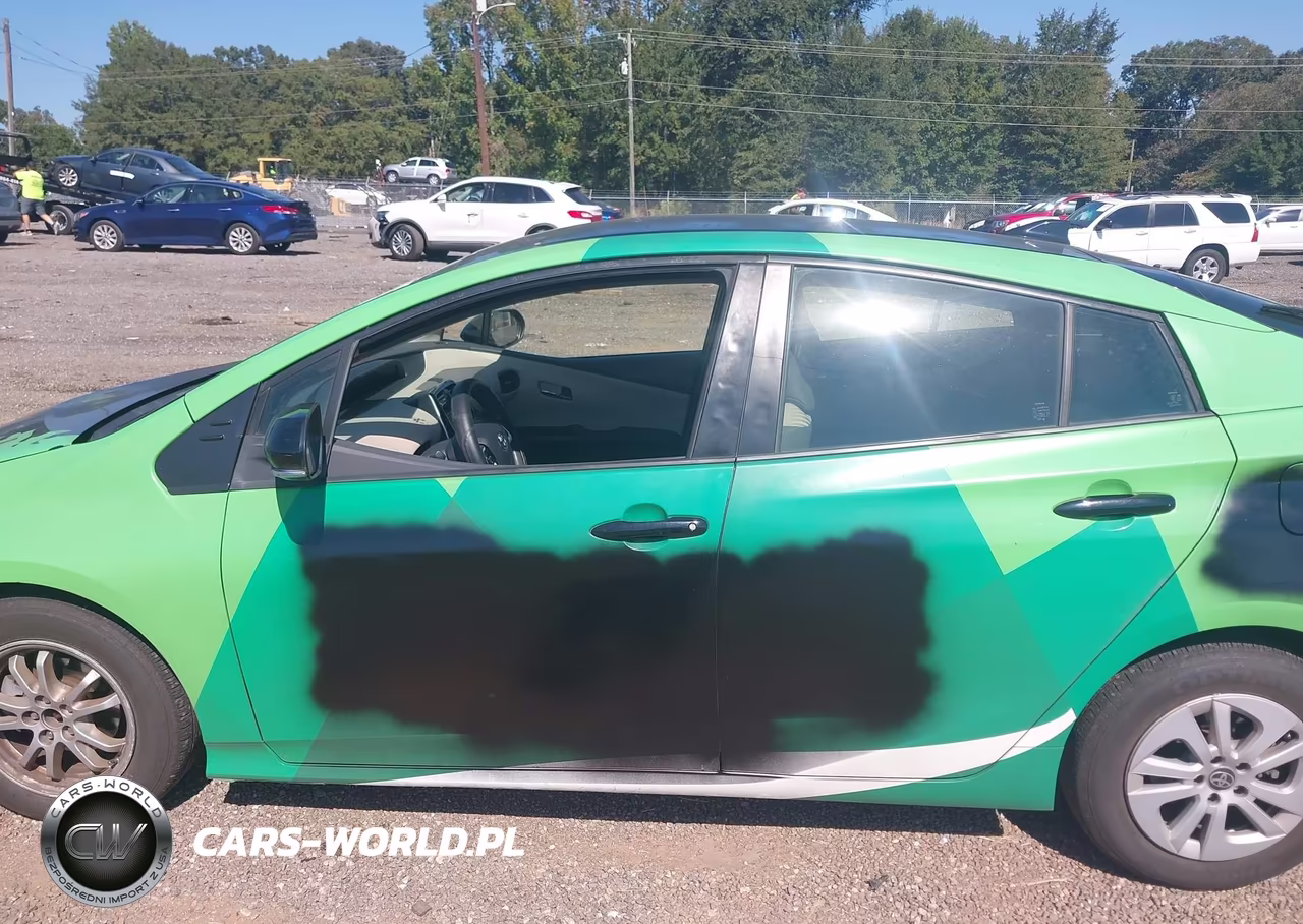 2016 Toyota Prius Two VIN:JTDKBRFU3G3009964 - 14