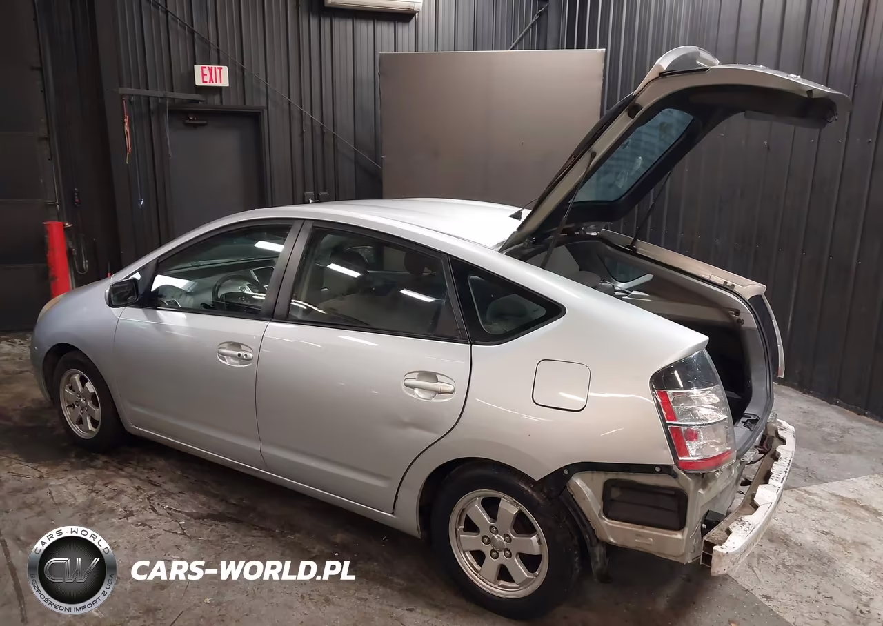2005 Toyota Prius VIN:JTDKB20U157032505 - 3