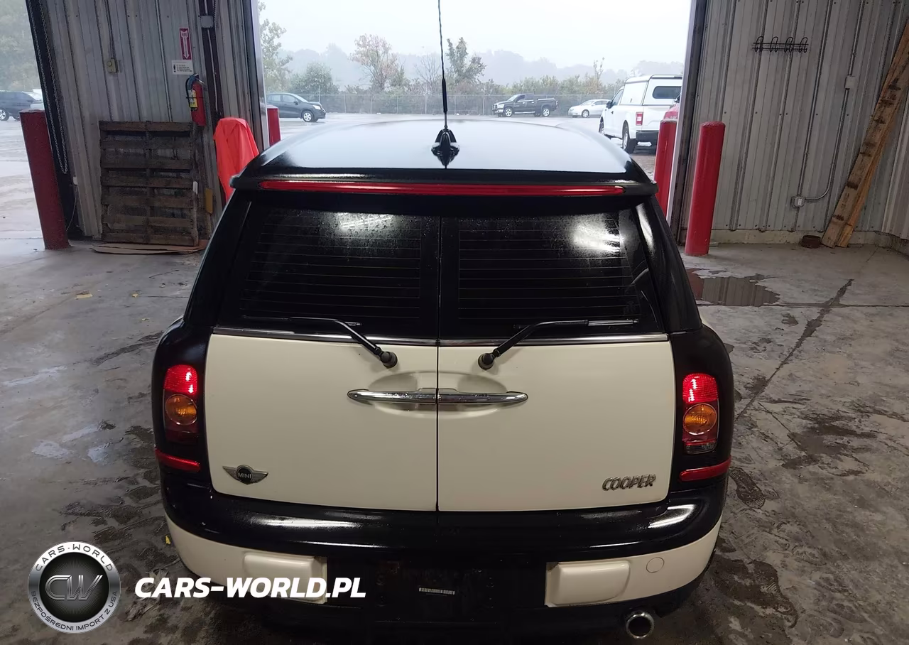 2009 Mini Cooper Clubman VIN:WMWML33559TX34451 - 12