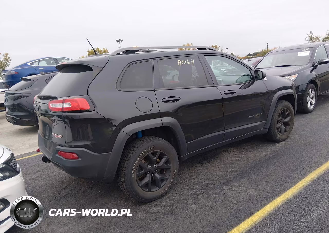2014 Jeep Cherokee Trailhawk VIN:1C4PJMBS6EW276477 - 4