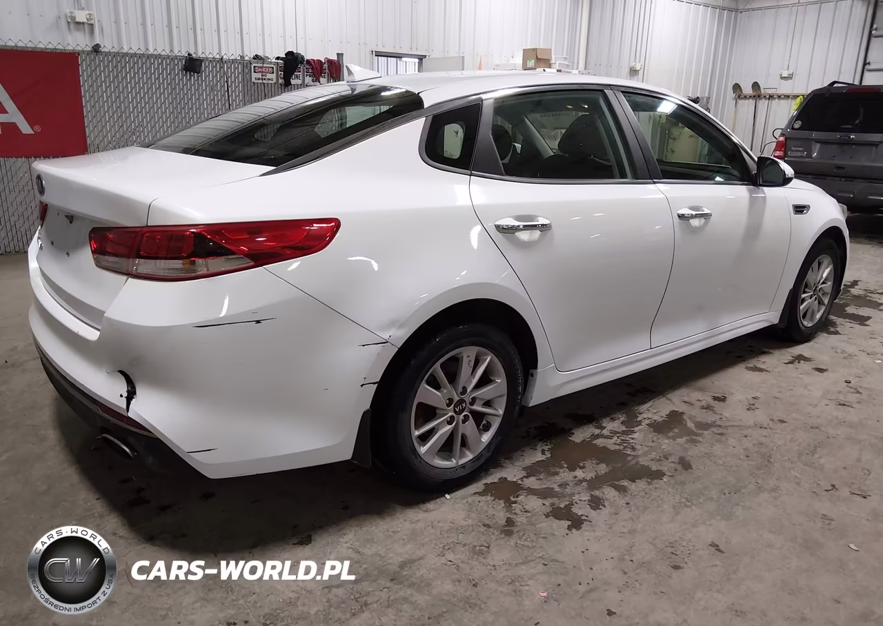 2017 Kia Optima Lx VIN:5XXGT4L33HG158166 - 4