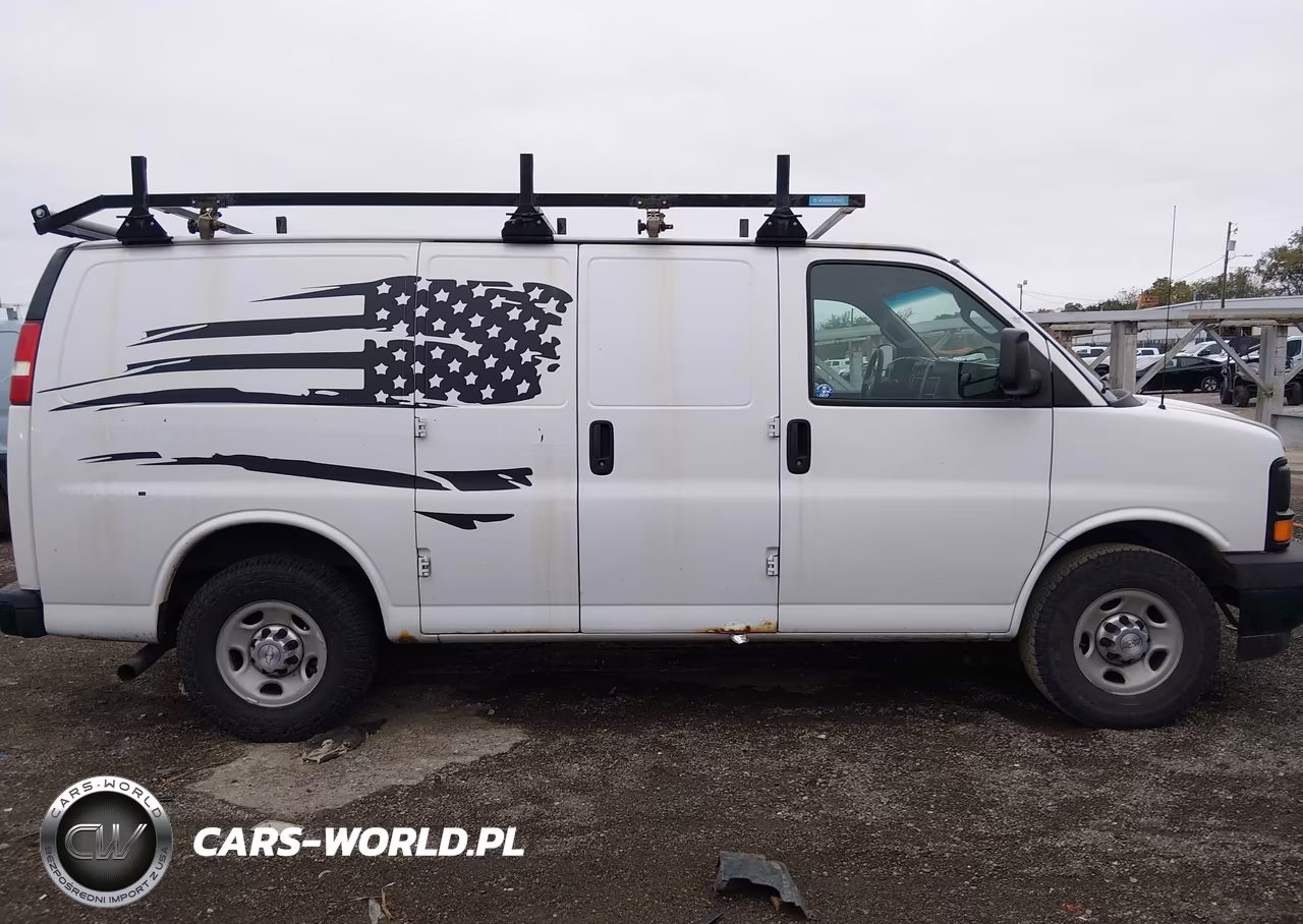 2017 Chevrolet Express 2500 Work Van VIN:1GCWGAFF2H1135235 - 13