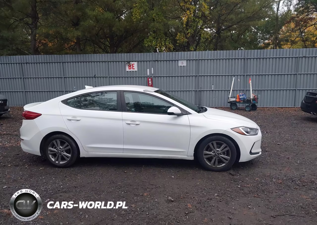 2018 Hyundai Elantra Sel VIN:5NPD84LF3JH344878 - 13