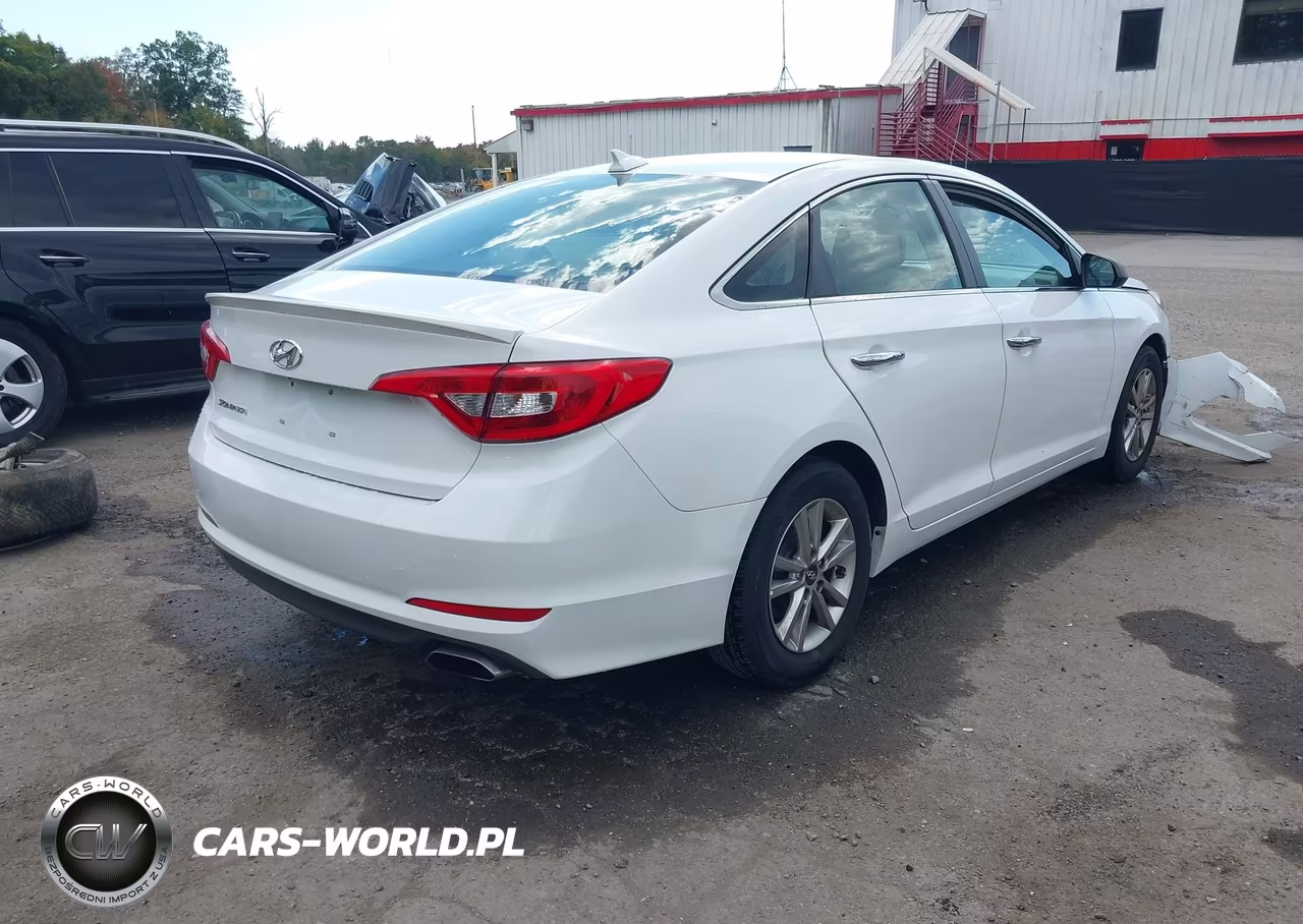 2016 Hyundai Sonata Se VIN:5NPE24AF1GH405159 - 4