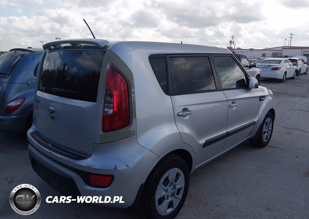 2013 Kia Soul VIN:KNDJT2A54D7762603 - 4
