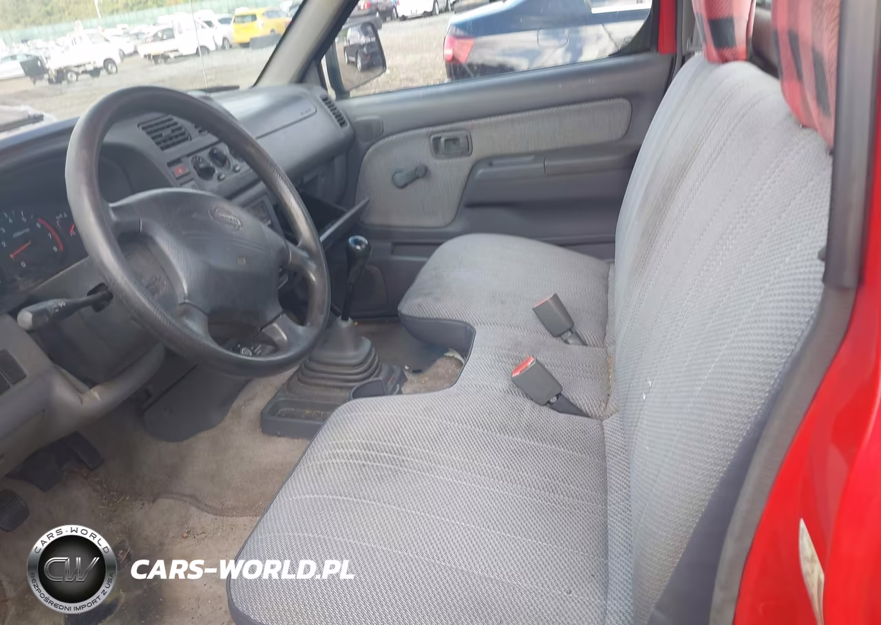 2000 Nissan Frontier Xe VIN:1N6DD21S3YC427908 - 5