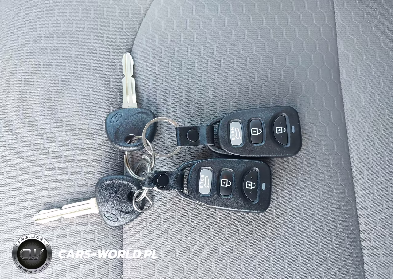 2020 Hyundai Elantra Se VIN:5NPD74LF7LH609033 - 11