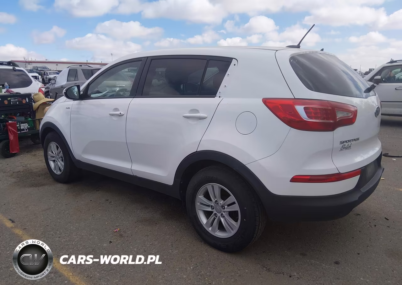 2011 Kia Sportage Lx VIN:KNDPBCA23B7076686 - 3