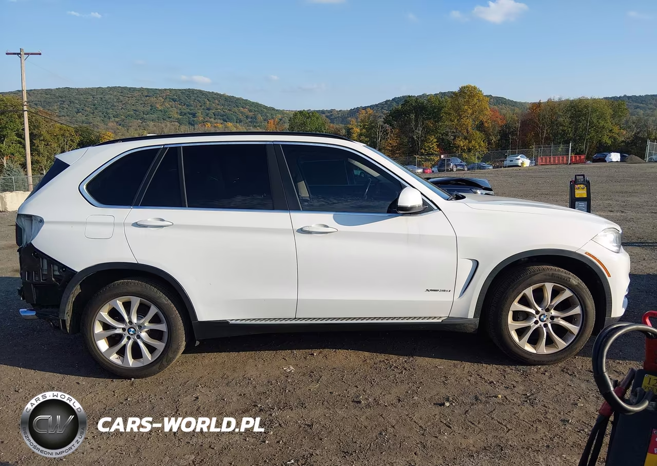 2016 BMW X5 xDrive35I VIN:5UXKR0C58G0P21407 - 14
