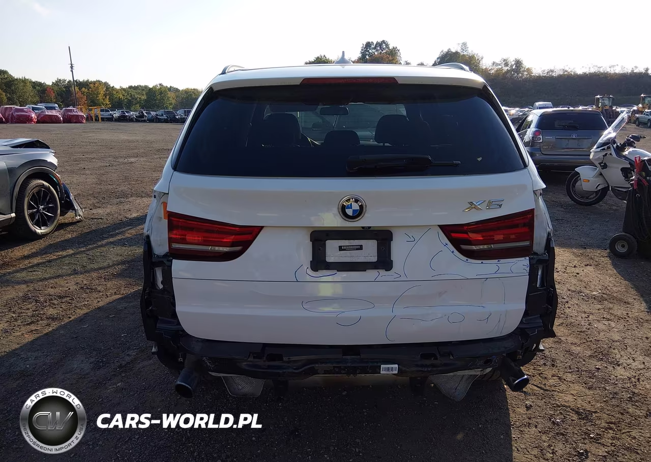 2016 BMW X5 xDrive35I VIN:5UXKR0C58G0P21407 - 17