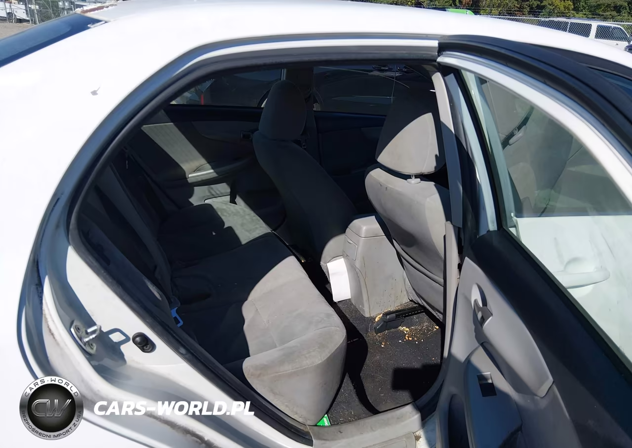 2013 Toyota Corolla Le VIN:5YFBU4EE7DP140860 - 8